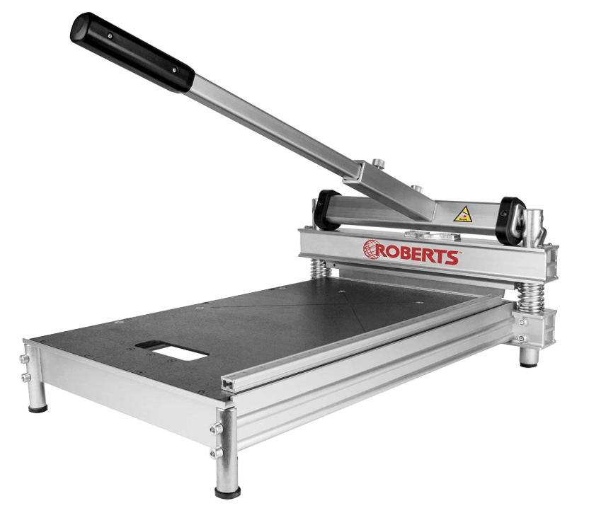 7 Best Saw For Cutting Laminate Flooring Buyer's Guide 2021 homenewtools